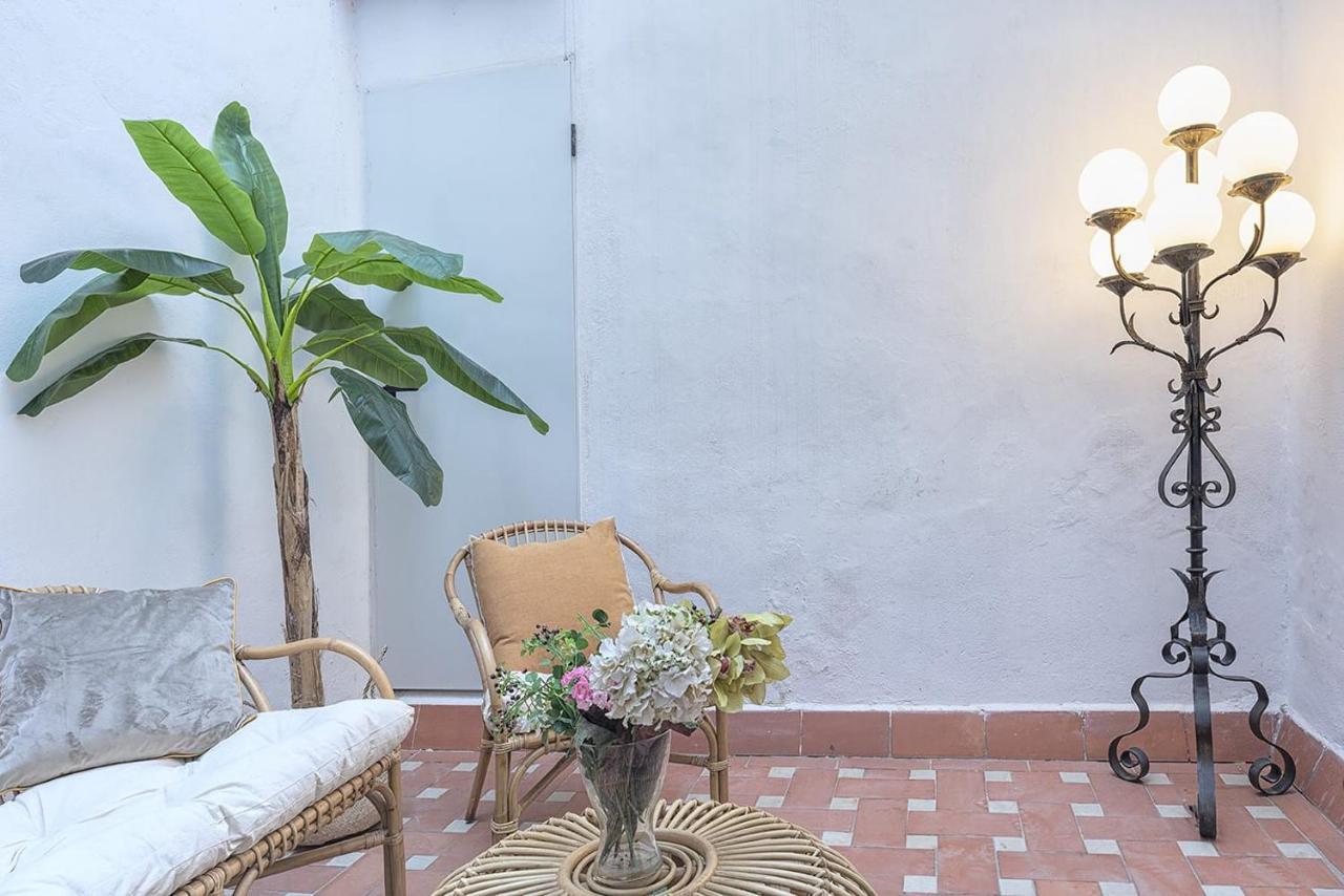 Moderno Apartamento Cerca A Plaza Espana Sevilla Kültér fotó